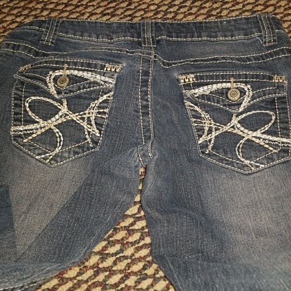 Jeans - Picture 2 of 2